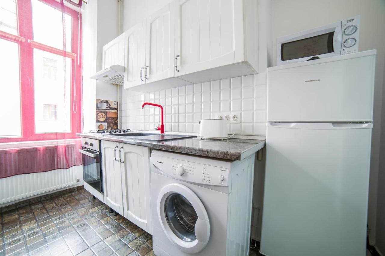 Central Studio Bnb Brasov Ngoại thất bức ảnh
